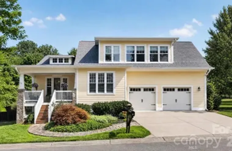 6 BUNGALOW WAY, ASHEVILLE, NC, 28804, Asheville, NC 28804