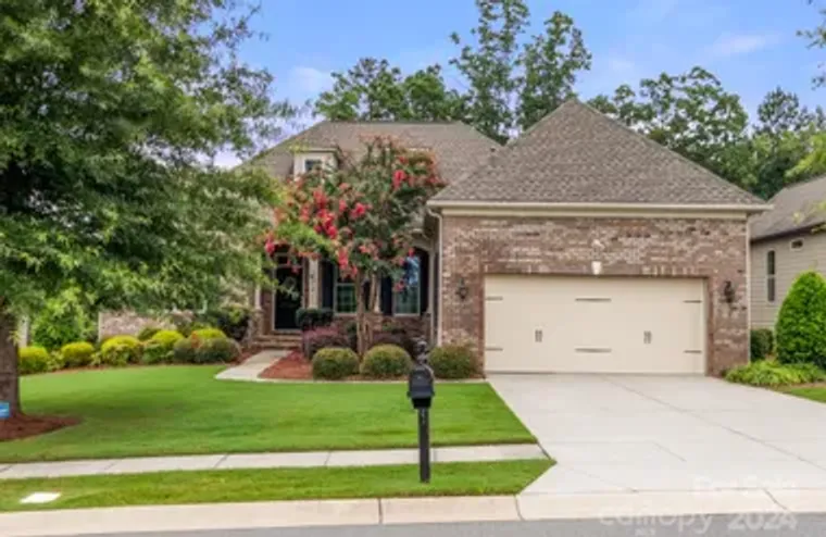 15814 VALE RIDGE DR, CHARLOTTE, NC, 2827..., Charlotte, NC 28278