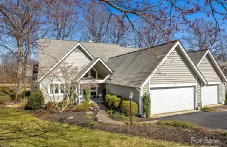 132 OVERLOOK DR 38, FLAT ROCK, NC, 28731, Flat Rock, NC 28731