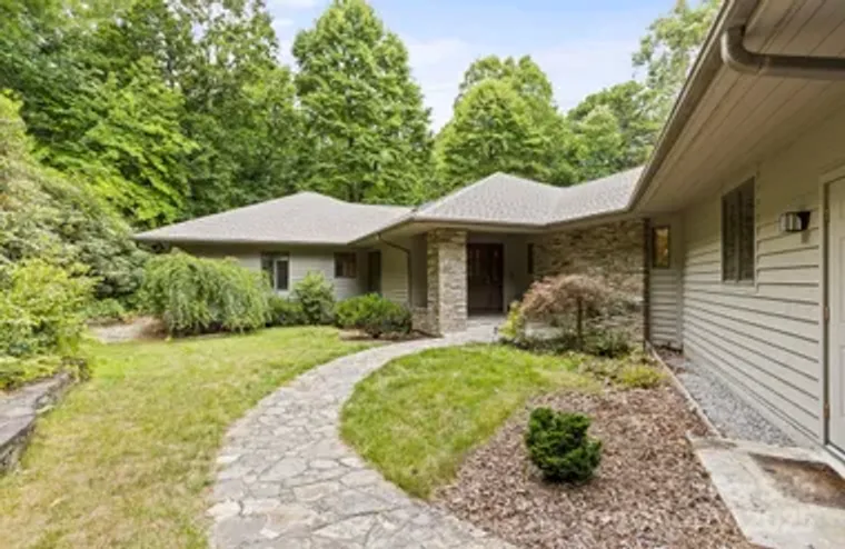 100 ELMRIDGE DR, FLAT ROCK, NC, 28731, Flat Rock, NC 28731