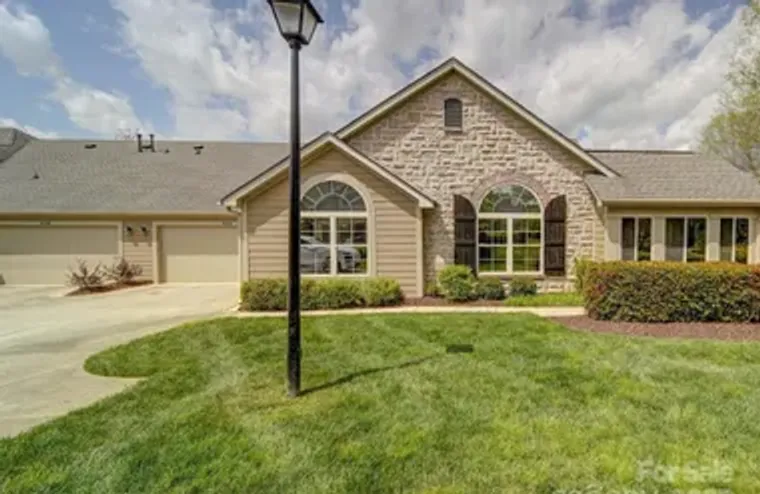 4754 POLO GATE BLVD, CHARLOTTE, NC, 2821..., Charlotte, NC 28216