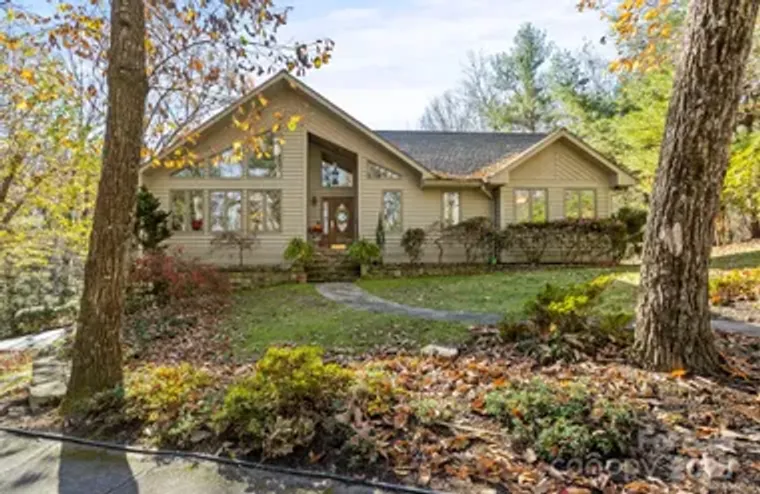 231 GREENLEAF DR, FLAT ROCK, NC, 28731, Flat Rock, NC 28731