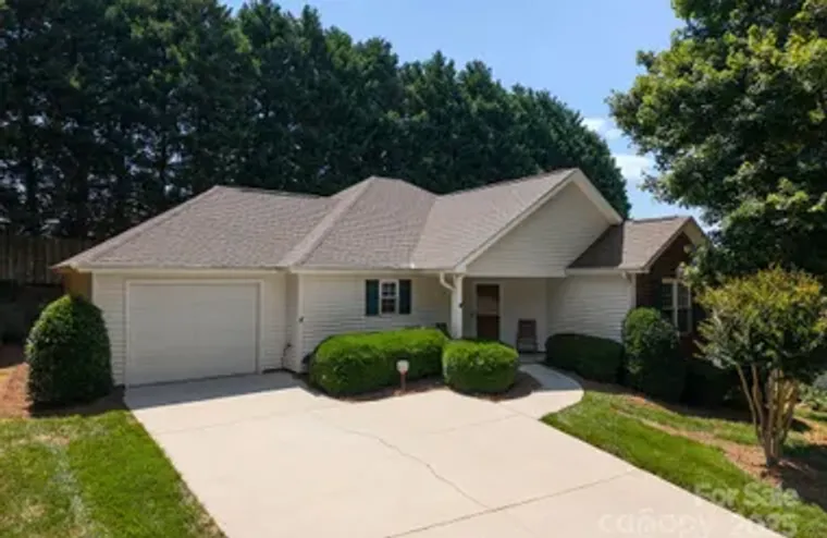 110 WHITEHALL DR, MOORESVILLE, NC, 28117, Mooresville, NC 28117