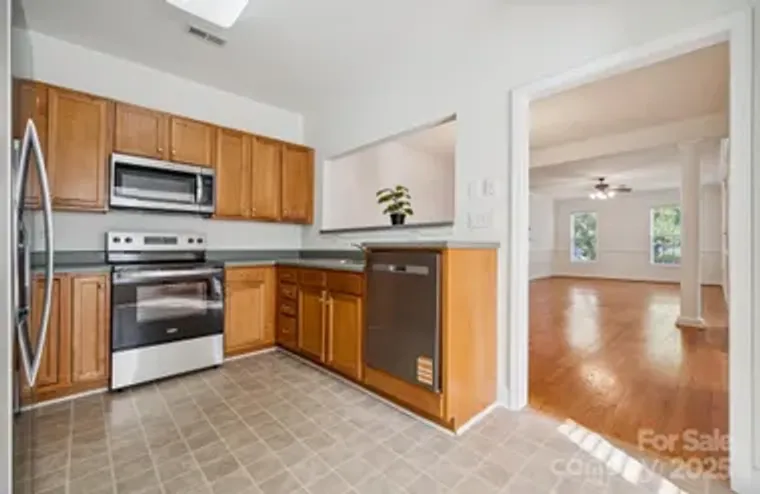 10011 BISHOPS GATE BLVD, PINEVILLE, NC, ..., Pineville, NC 28134