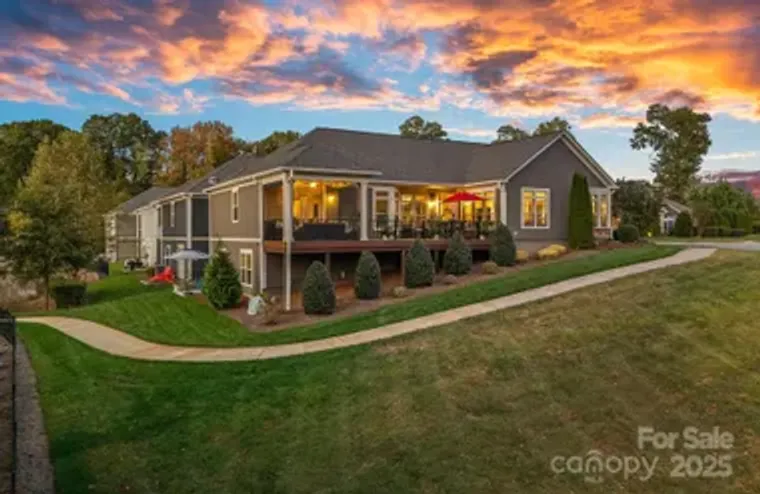 8032 PARKNOLL DR, HUNTERSVILLE, NC, 2807..., Huntersville, NC 28078