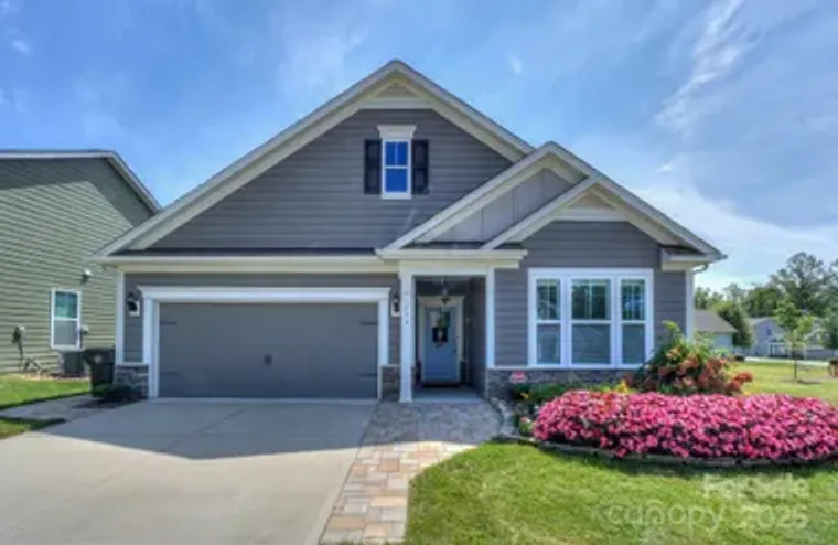 194 HANKS BLUFF DR, MOORESVILLE, NC, 281..., Mooresville, NC 28117