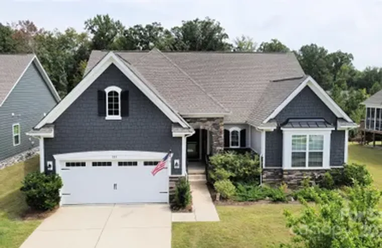 121 VAN GOGH TRL, MOUNT HOLLY, NC, 28120, Mount Holly, NC 28120