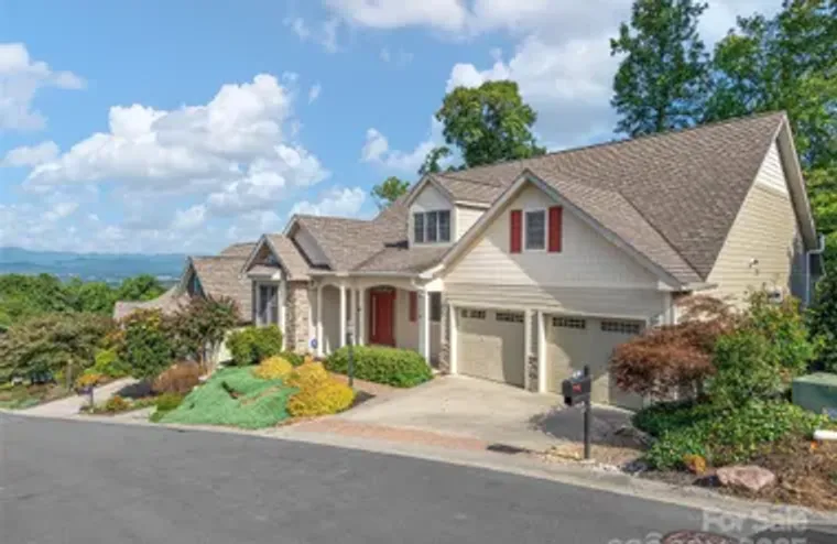 54 DEEP VALLEY LN, HENDERSONVILLE, NC, 2..., Hendersonville, NC 28791
