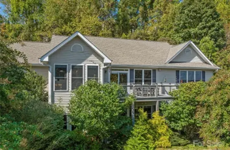 222 BAY LAUREL LN, HENDERSONVILLE, NC, 2..., Hendersonville, NC 28791