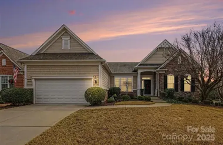 9335 WHISTLING STRAITS DR, FORT MILL, SC..., Fort Mill, SC 29707