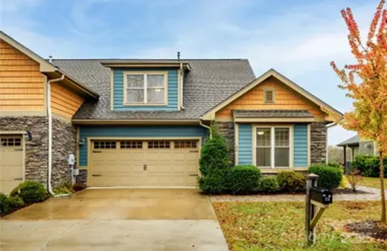 22 CRAFTSMAN VIEW DR, ASHEVILLE, NC, 288..., Asheville, NC 28804