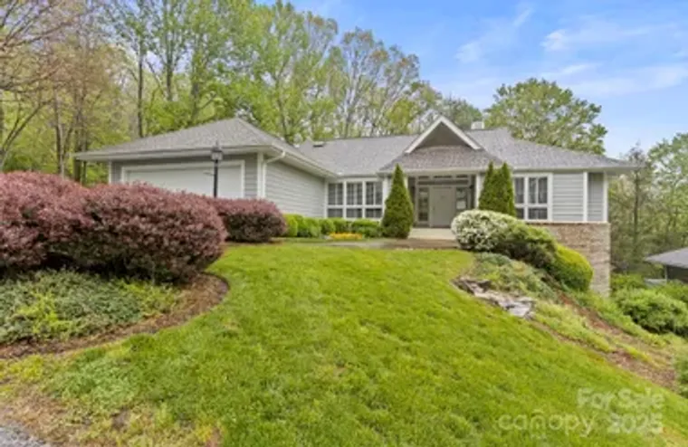 111 BROADMOOR DR 19, FLAT ROCK, NC, 2873..., Flat Rock, NC 28731