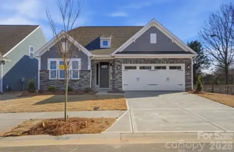 3070 CONSTITUTION LN, GASTONIA, NC, 2805..., Gastonia, NC 28056