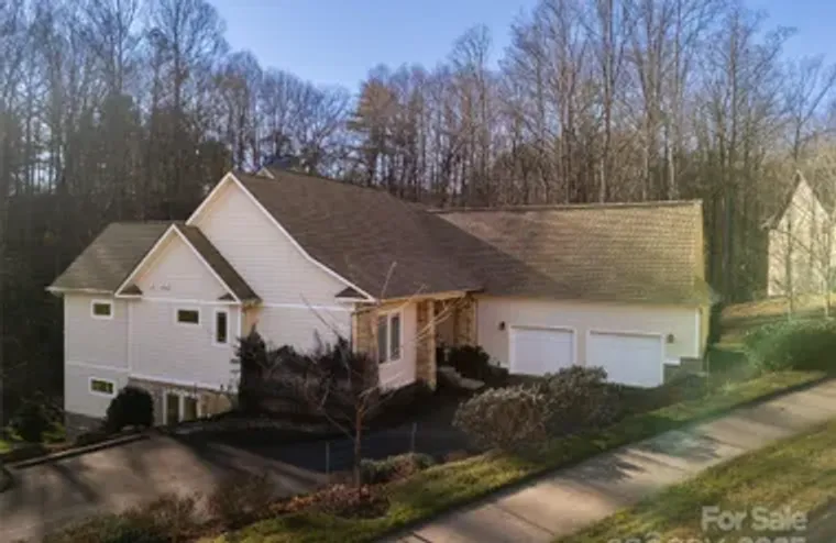 123 ORVIS STONE CIR, BILTMORE LAKE, NC, ..., Biltmore Lake, NC 28715