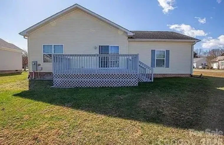 403 SASSAFRAS DR, HENDERSONVILLE, NC, 28..., Hendersonville, NC 28739