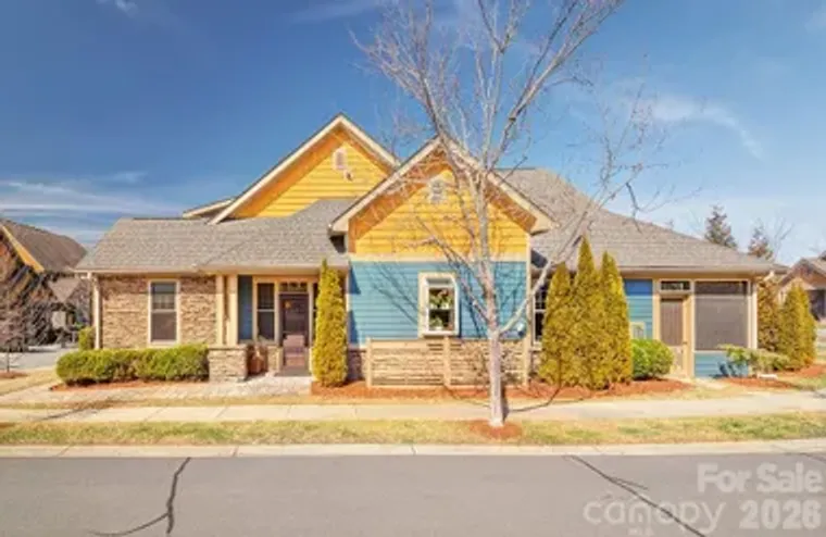 16 HOLLAND MOUNTAIN VW, ASHEVILLE, NC, 2..., Asheville, NC 28804