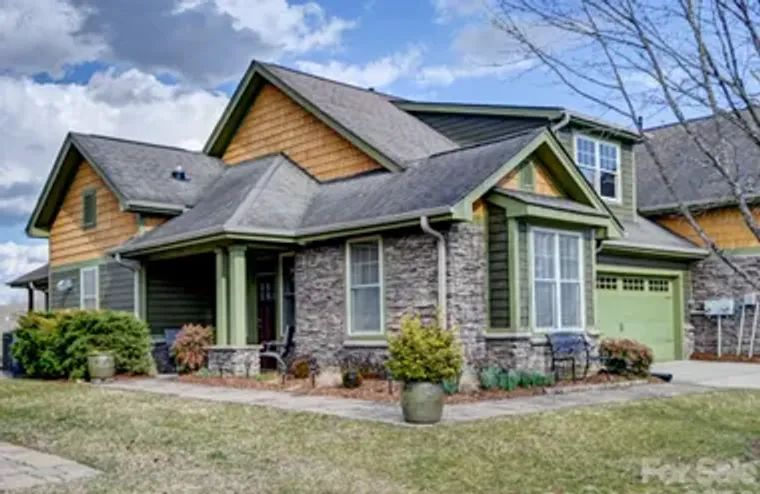 24 CRAFTSMAN VIEW DR, ASHEVILLE, NC, 288..., Asheville, NC 28804