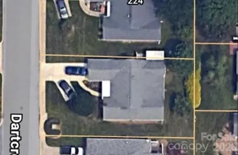 220 DARTCREST DR, HENDERSONVILLE, NC, 28..., Hendersonville, NC 28792