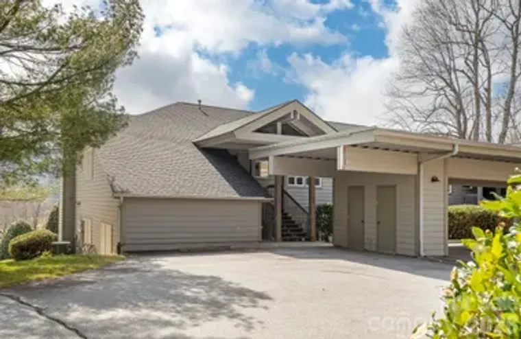 111 BLUFFVIEW LN, FLAT ROCK, NC, 28731, Flat Rock, NC 28731