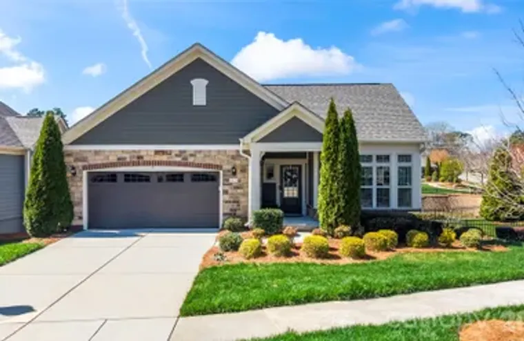 8020 PARKNOLL DR, HUNTERSVILLE, NC, 2807..., Huntersville, NC 28078