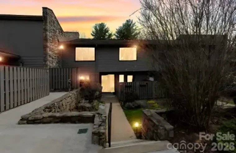 515 CROWFIELDS LN, ASHEVILLE, NC, 28803, Asheville, NC 28803