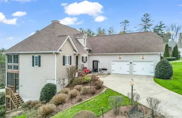 29 SPRING HEIGHTS CT, HENDERSONVILLE, NC..., Hendersonville, NC 28791