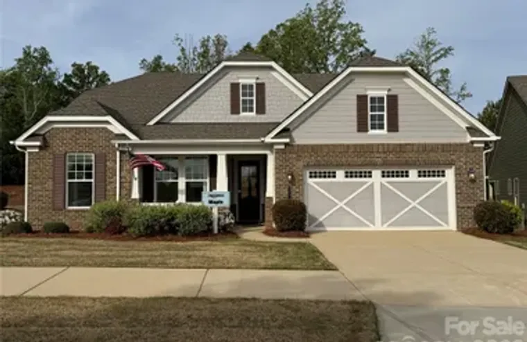 8941 SILVER SPRINGS CT, CHARLOTTE, NC, 2..., Charlotte, NC 28215