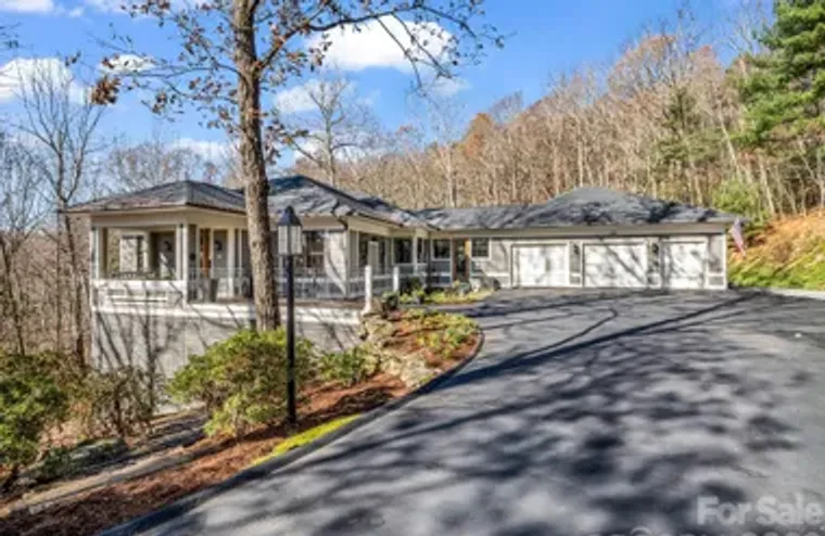 720 OVERLOOK DR, FLAT ROCK, NC, 28731, Flat Rock, NC 28731