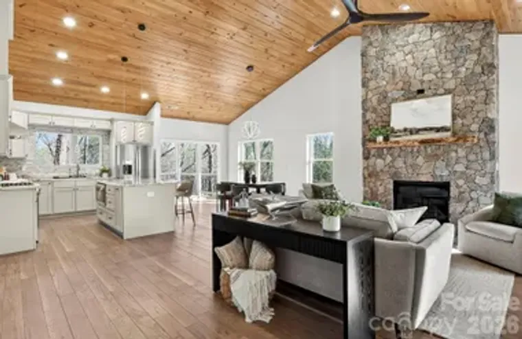 162 PRESERVE CT, HENDERSONVILLE, NC, 287..., Hendersonville, NC 28791