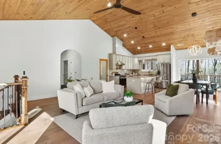 162 PRESERVE CT, HENDERSONVILLE, NC, 287..., Hendersonville, NC 28791