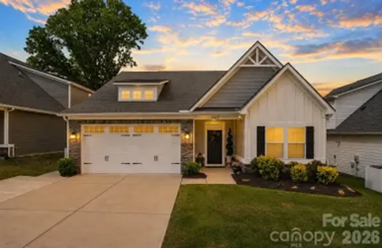 5042 SUMMER SURPRISE LN, CHARLOTTE, NC, ..., Charlotte, NC 28215