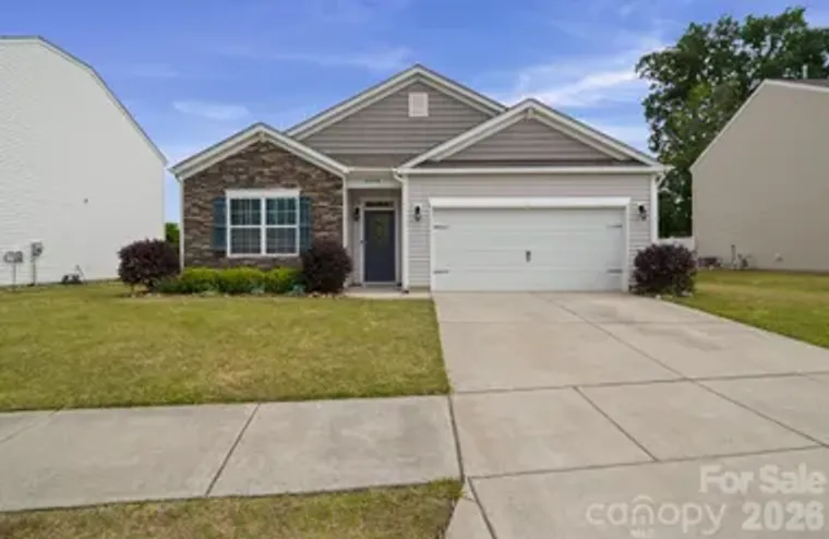 2228 APPLE GLEN LN, CHARLOTTE, NC, 28269, Charlotte, NC 28269
