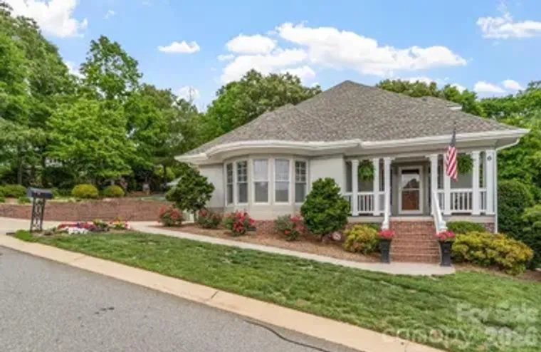 6 CREEKSIDE WAY, ASHEVILLE, NC, 28804, Asheville, NC 28804