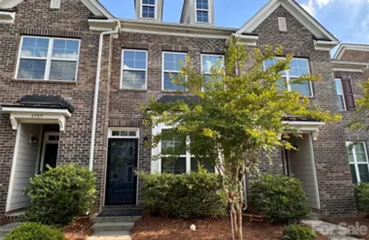 6913 WALNUT BRANCH LN, CHARLOTTE, NC, 28..., Charlotte, NC 28277