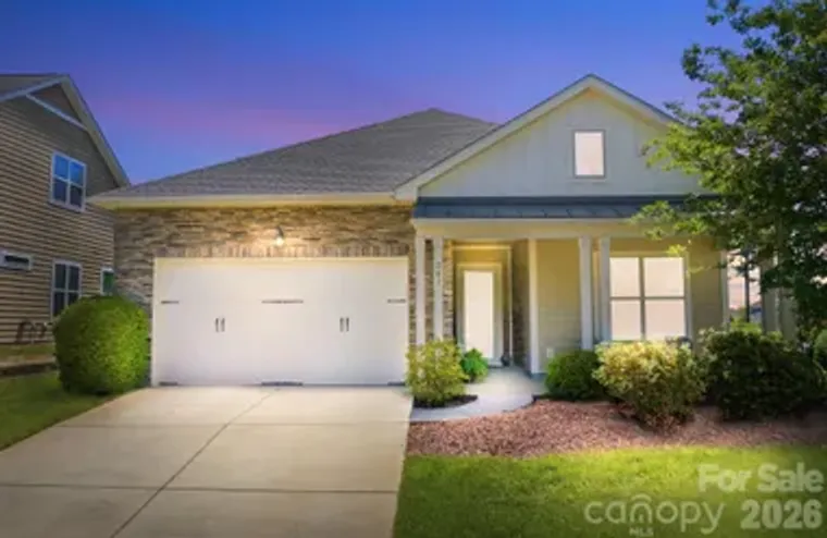 261 STONE MOUNTAIN WAY, DENVER, NC, 2803..., Denver, NC 28037