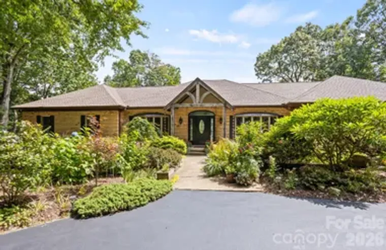 163 OLD POPLAR LN, FLAT ROCK, NC, 28731, Flat Rock, NC 28731