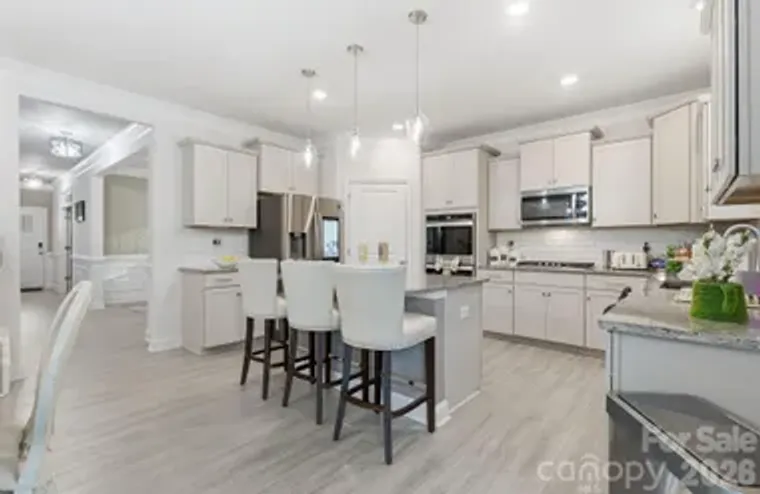 108 W NORTHSTONE RD, MOORESVILLE, NC, 28..., Mooresville, NC 28115