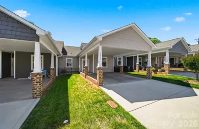 1520 28TH STREET LN, HICKORY, NC, 28602, Hickory, NC 28602