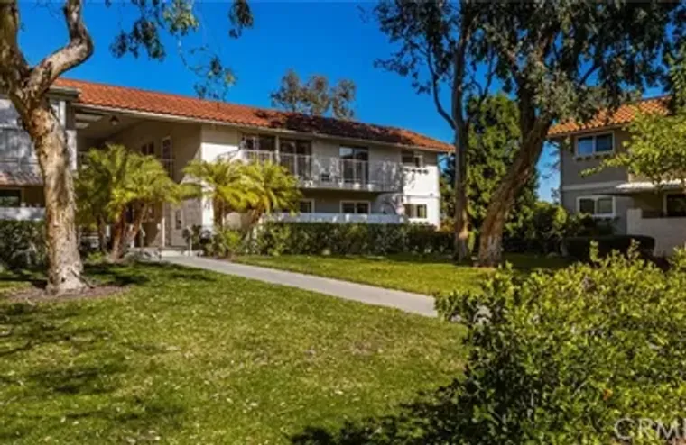 660 AVENIDA SEVILLA P, LAGUNA WOODS, CA,..., Laguna Woods, CA 92637