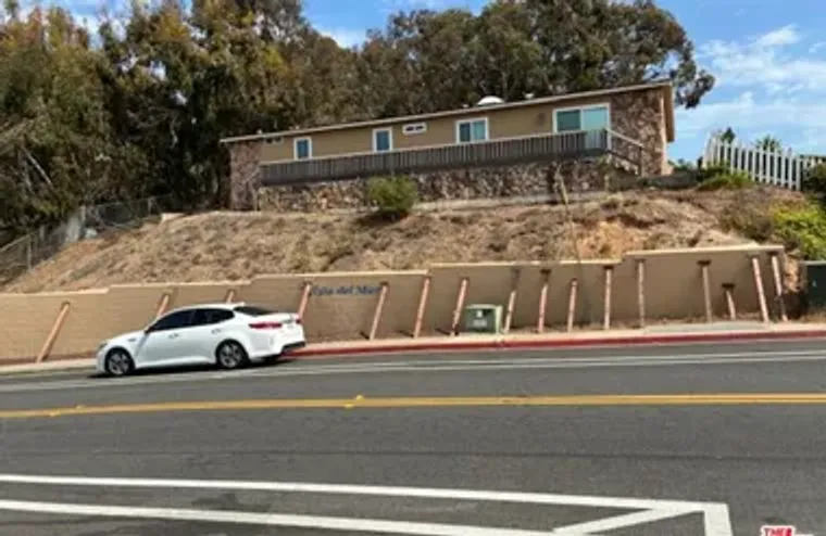 607 VIA DEL MAR, VISTA, CA, 92081, Vista, CA 92081