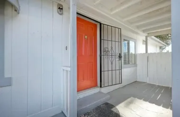 1146 VIA SANTA PAULO, VISTA, CA, 92081, Vista, CA 92081