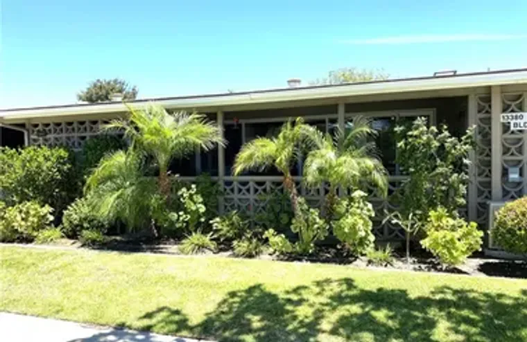 13380 DANBURY LN # M6-130D, SEAL BEACH, ..., Seal Beach, CA 90740