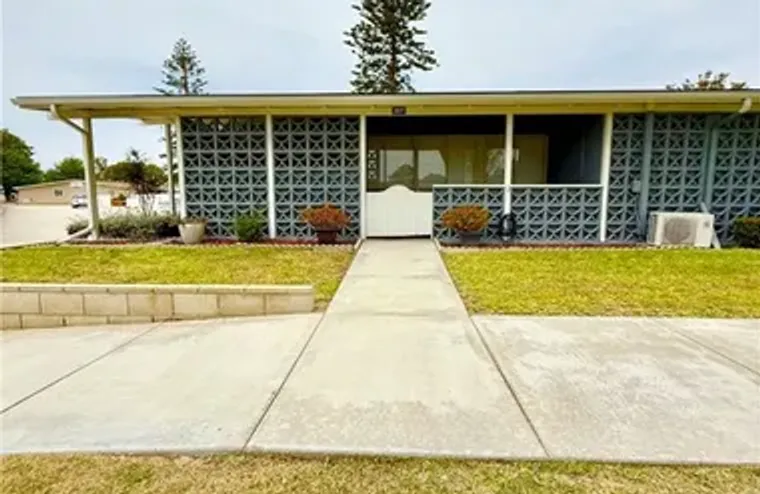 13800 ANNANDALE DR APT 38F, SEAL BEACH, ..., Seal Beach, CA 90740