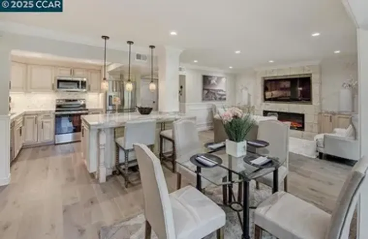 2601 PINE KNOLL DR 8, WALNUT CREEK, CA, ..., Walnut Creek, CA 94595