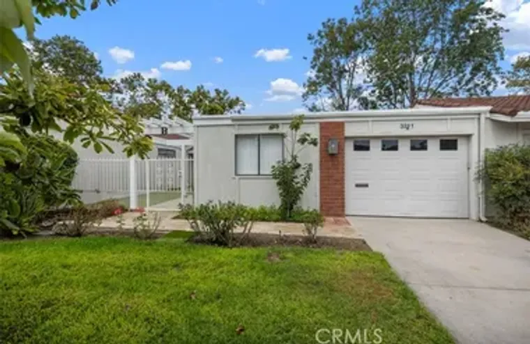 3211 VIA BUENA VIS B, LAGUNA WOODS, CA, ..., Laguna Woods, CA 92637