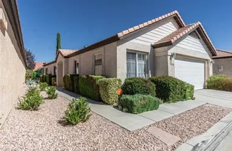 19046 STODDARD WAY, APPLE VALLEY, CA, 92..., Apple Valley, CA 92308