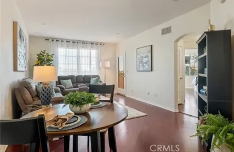 2750 ARTESIA BLVD 327, REDONDO BEACH, CA..., Redondo Beach, CA 90278