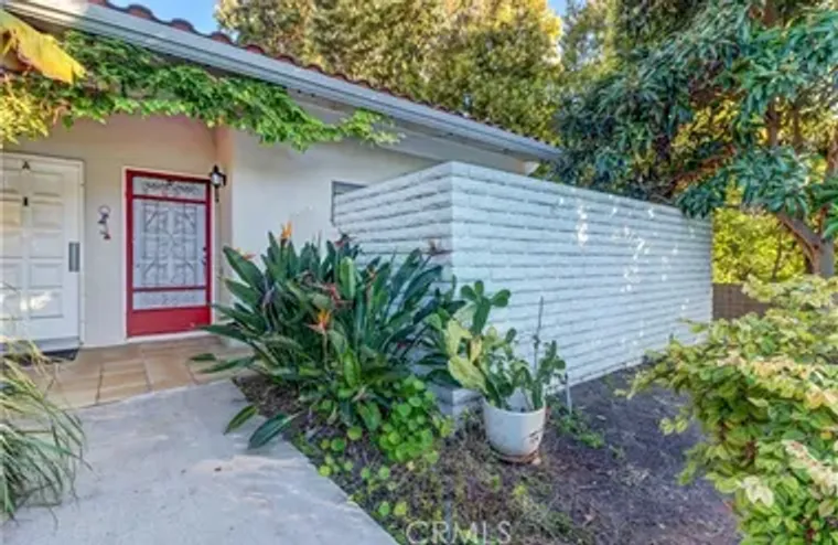 2009 VIA MARIPOSA W D, LAGUNA WOODS, CA,..., Laguna Woods, CA 92637