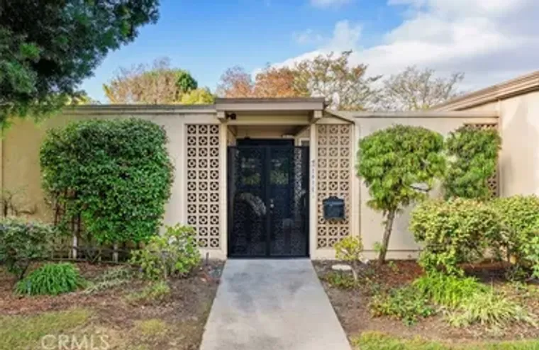 207 AVENIDA MAJORCA C, LAGUNA WOODS, CA,..., Laguna Woods, CA 92637