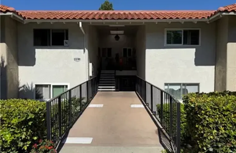 2290 VIA PUERTA A, LAGUNA WOODS, CA, 926..., Laguna Woods, CA 92637